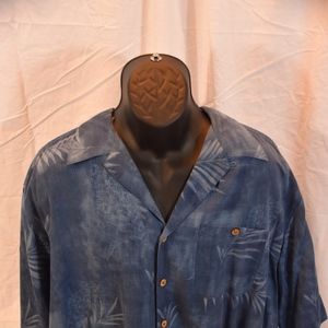 Mens Hawaii style shirt